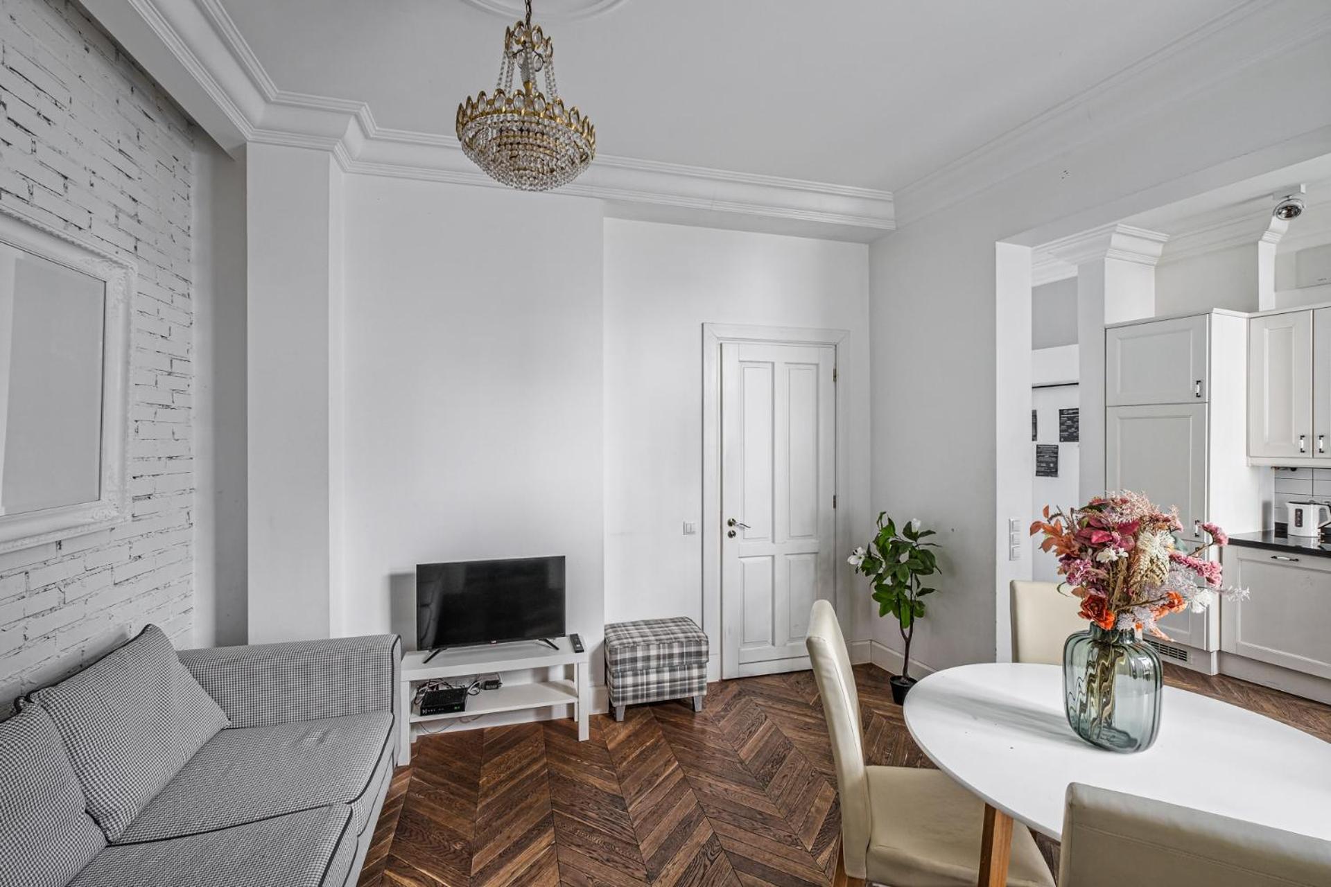 City Center - Cozy And Bright - Dobra 11 Varsovia Exterior foto